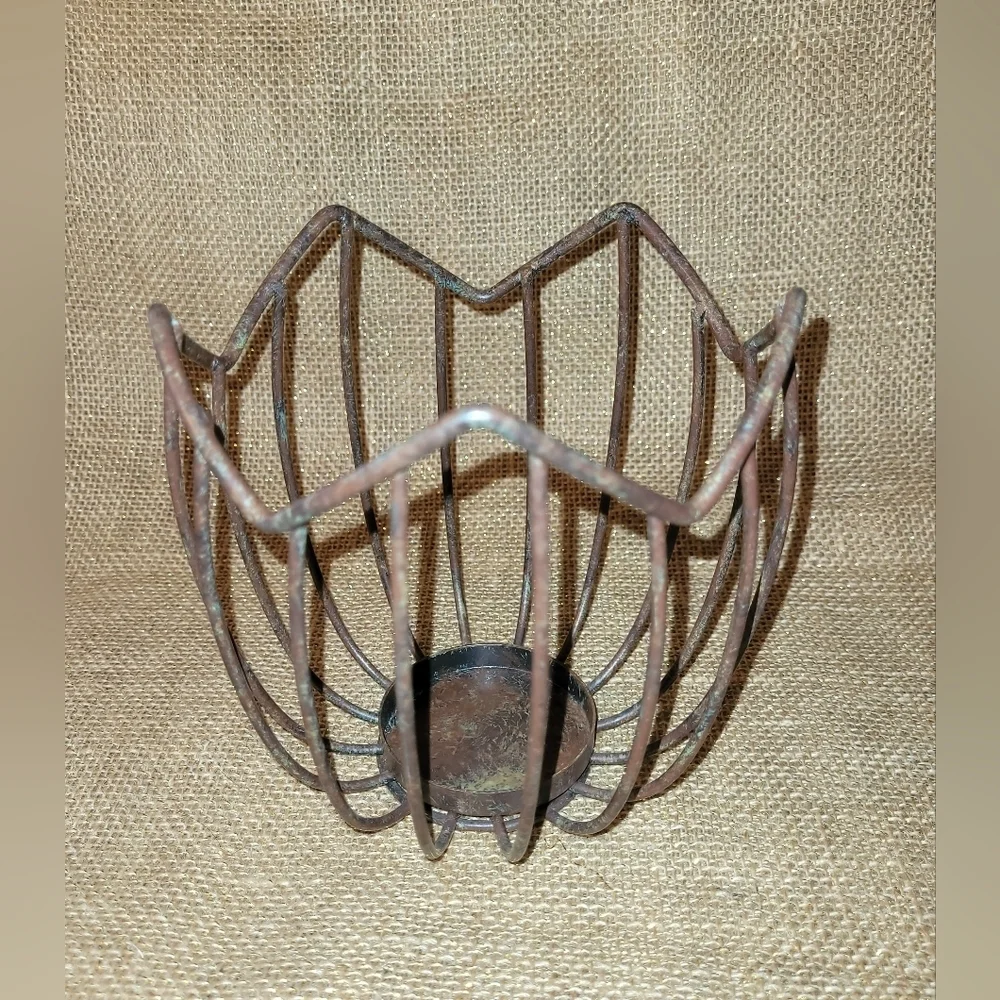 Metal Flower Shaped Candle Holder Set~ Small Pillar, Votive, Tealight~ Vase, Pot - Picture 2 of 4
